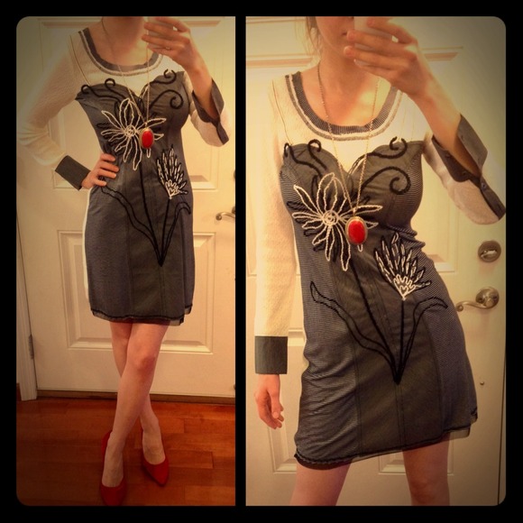 ❌SOLD❌One-of-a-kind long-sleeve dress