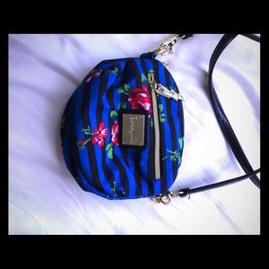 Betsy Johnson cross body