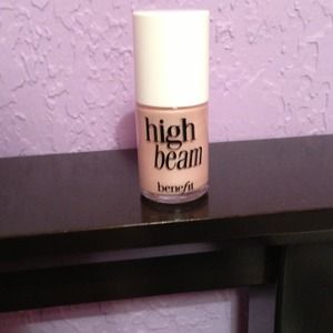 SOLD Benefit high beam highlighter