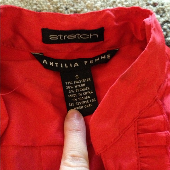 Cute bright coral shirt! Traded! - Picture 3 of 3