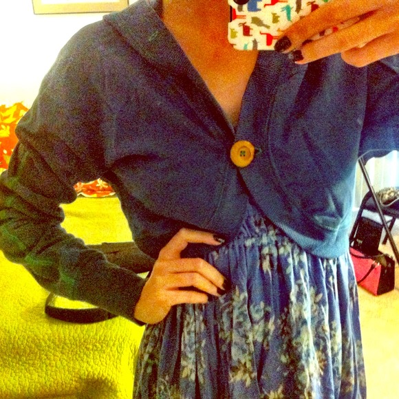 Blue long sleeve shrug hoodie