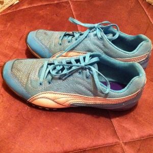 Puma sneakers🔵reduced