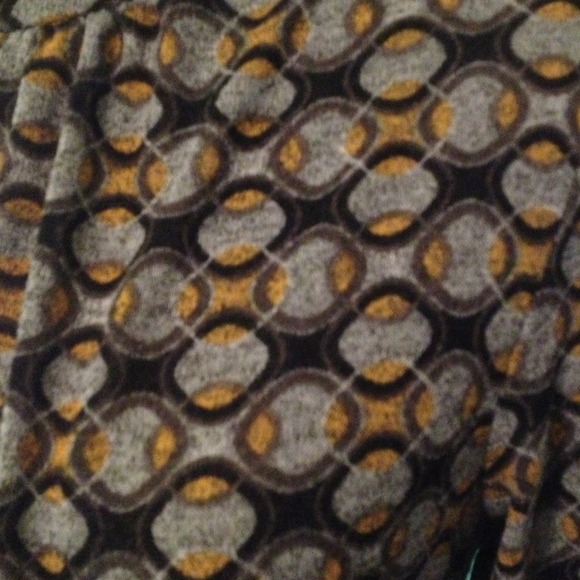 SOLD!!! Top - Picture 2 of 2