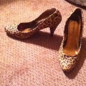 Cheetah pumps!