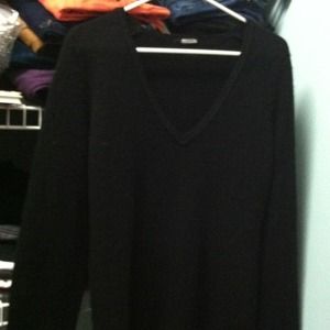 SOLD 📦 J Crew Sweater