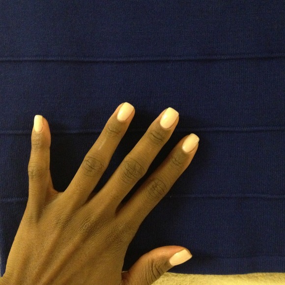 NWT! Ribbed Body-Con Skirt - Picture 3 of 4