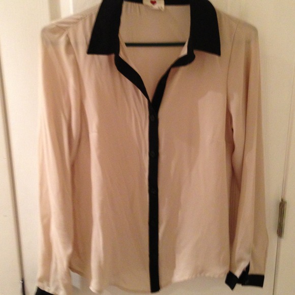 Black and cream button down shirt.