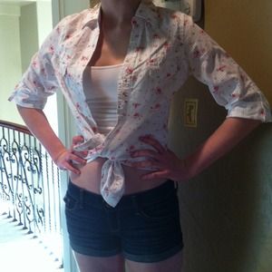 *NWT* White with Pink Flowers Button-Up Blouse