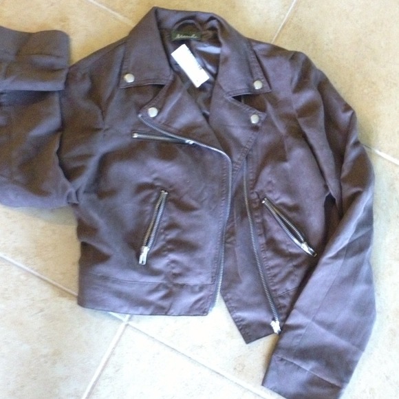 Bundled - Picture 4 of 4