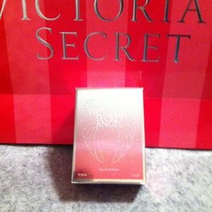 ❌SOLD❌Victoria's Secret angel Parfum