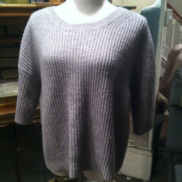 Gray Gap sweater