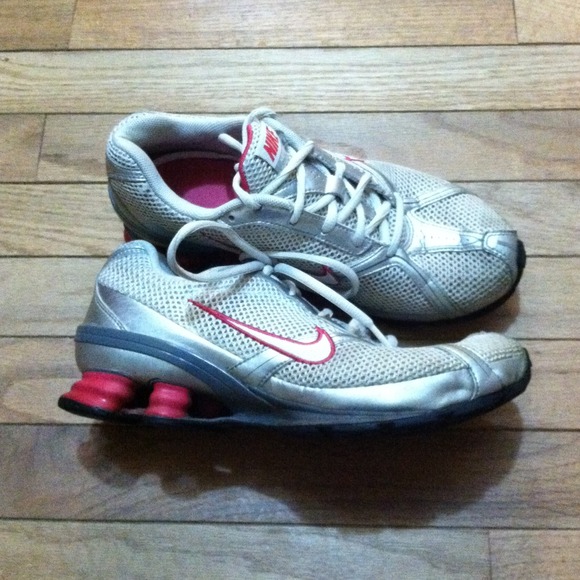 Nike Air Shocks