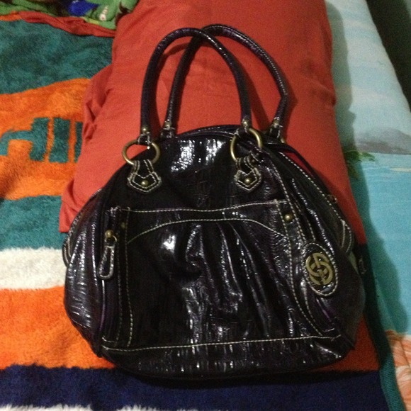 Hold Red by marc ecko bag.