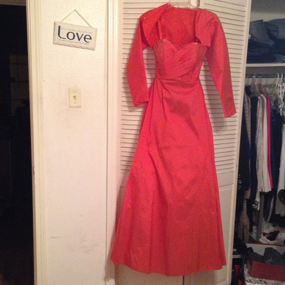 Angelina Faccenda Bride's Maid Gown - Size 5/6
