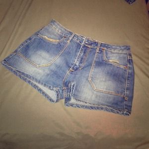 Forever 21 short shorts