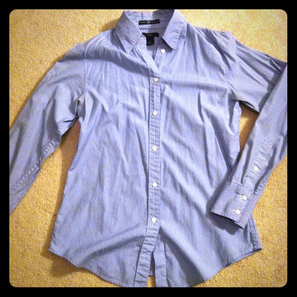 ⚓ SOLD In Bundle ⚓ GAP Navy Blue/White Oxford