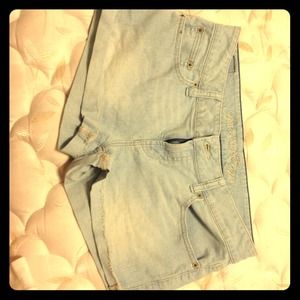 American Eagle - Super soft blue striped shorts