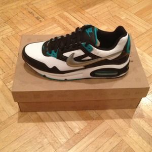 Nike Air Max Skyline