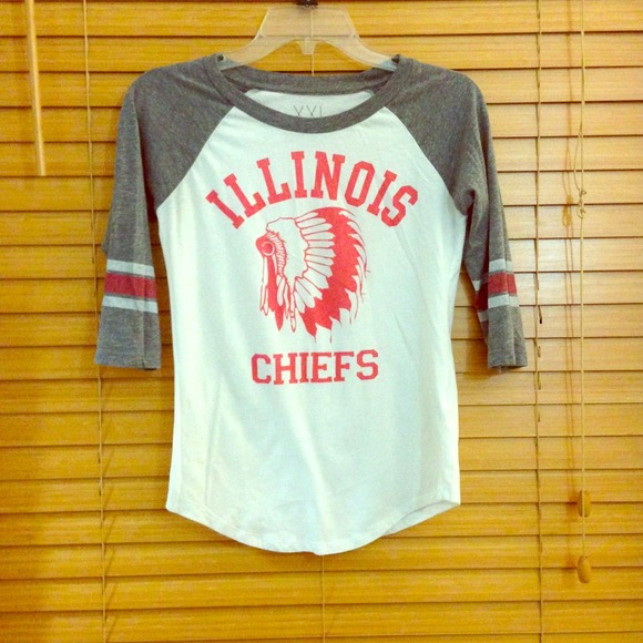 Sold🚫BASEBALL TEE⚾ - Picture 1 of 2