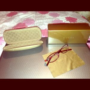 Gucci reading glasses