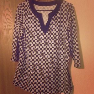 *Sold in bundle Dress Casual Shirt