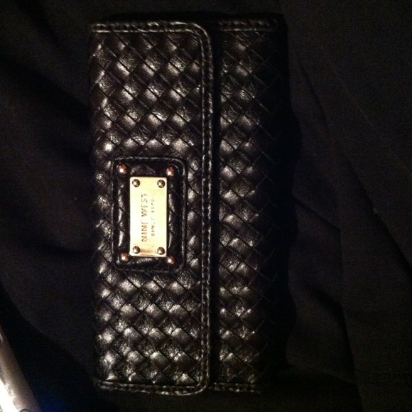 NINE WEST wallet