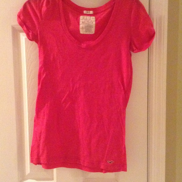 Hollister hot pink v neck