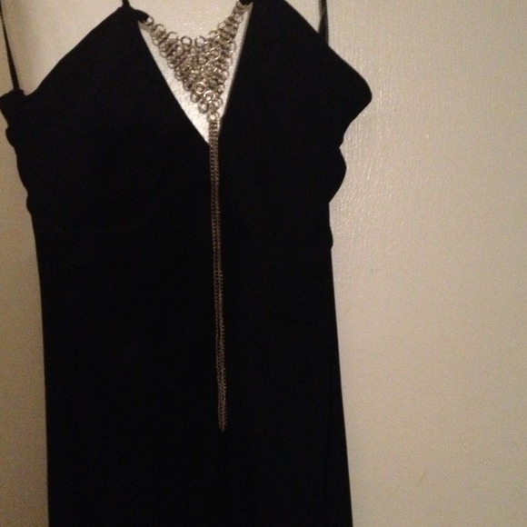 Black formal dress - Picture 2 of 2