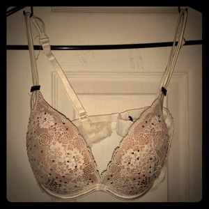 Victoria's Secret bra