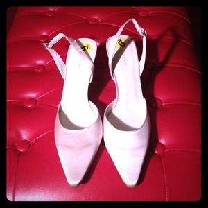 ✂Reduced✂Calvin Klein Ivory Satin Sling Back Shoes