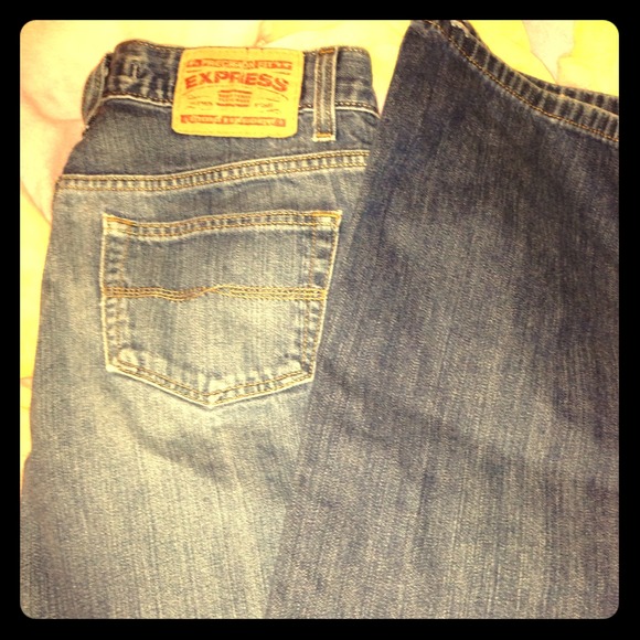 Express Jeans - Picture 1 of 2