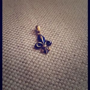 Fleur de lis gold pendent