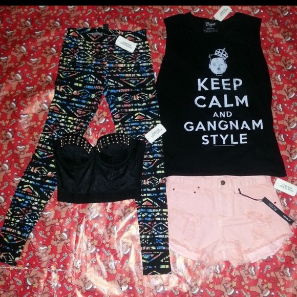 Fab 4 piece bundle NO TRADES!!!!  $50 via PP