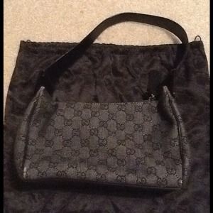 REDUCED*** Gucci handbag. 100% authentic.