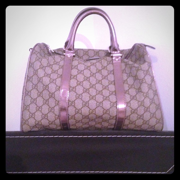 100% Authentic Gucci