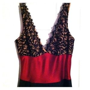 Laundry by Shelli Segal dress size 8