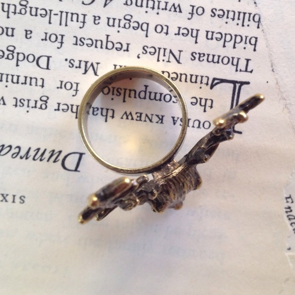 ❌BUNDLED❌ Antler ring - Picture 2 of 2