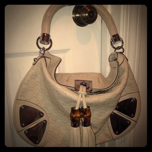 100% Authentic Gucci with Receipt & Dust Bag!!