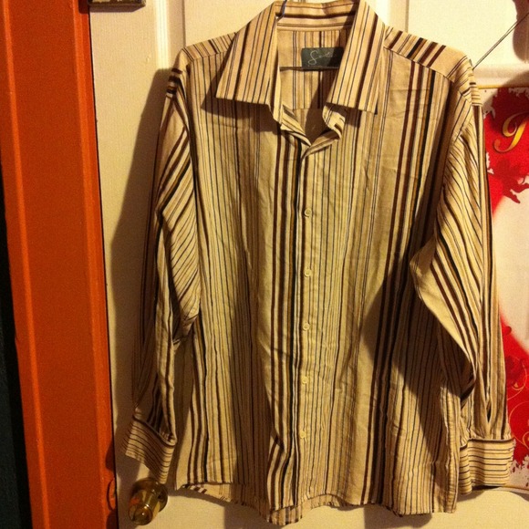 ✴️️️DONATED✴️Brown Mens Shirt