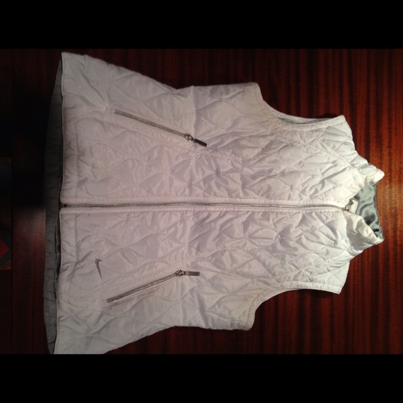 Nike Vest!!