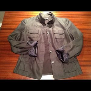 Amazing and Chic Tahari blazer!!