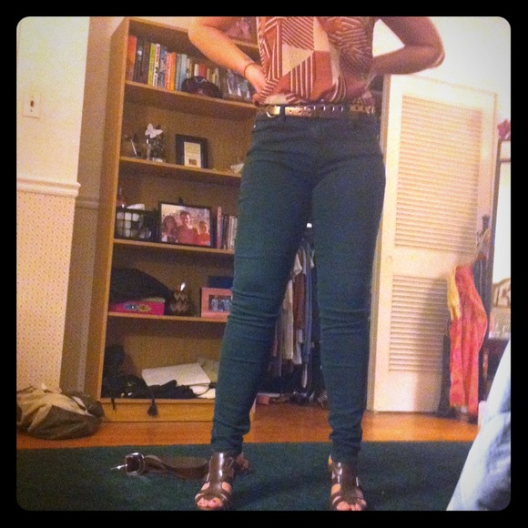 Skinny green Else jeans size 30