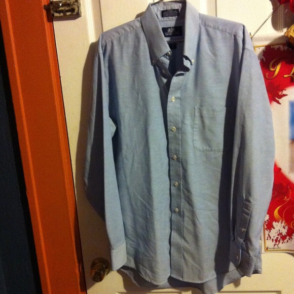 ✴️️️DONATED✴️Light Blue Mens Shirt