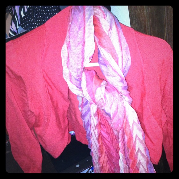 Cover up with scarf. - Picture 1 of 1