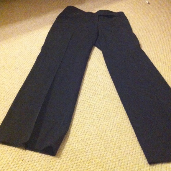 Black trousers ( Bin 4-008)