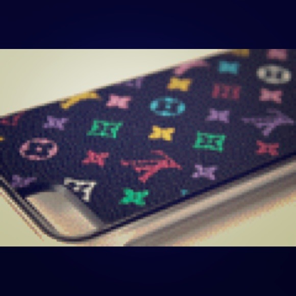 iPhone 5 case LV
