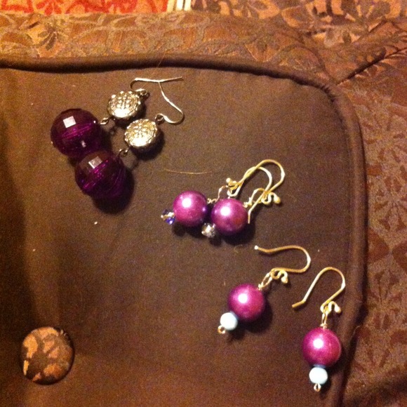 TRADED w/ RING BUNDLE EARRING BUNCH