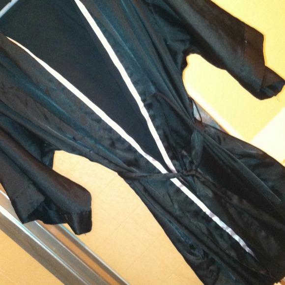 VS kimono style silky robe! Reduced!!FINAL4/13!!