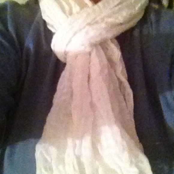 American Eagle Spring Scarf