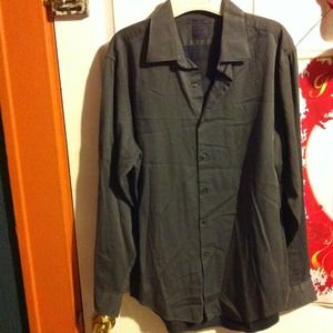 ✴️️️DONATED✴️Dark Grey w/black stripes Mens shirt